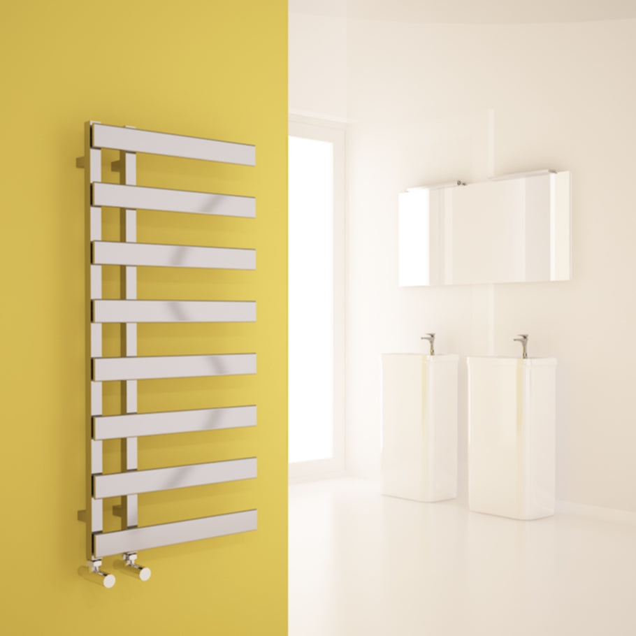 Carisa Floris Handtuchwärmer aus Stahl, modernes Chrom-Design