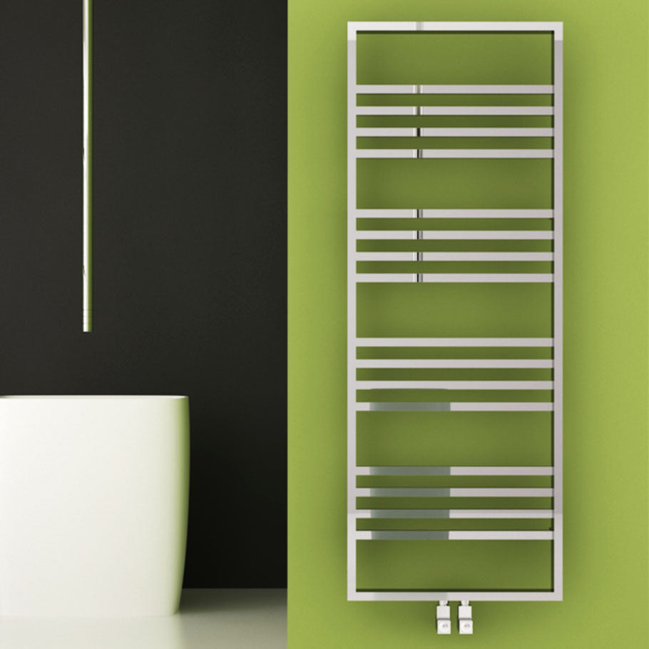 Carisa Frame Handtuchwärmer aus verchromtem Stahl mit modernem Design