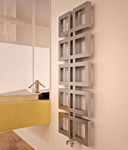 Carisa Knight Handtuchwärmer aus Edelstahl, modernes Design, satiniert