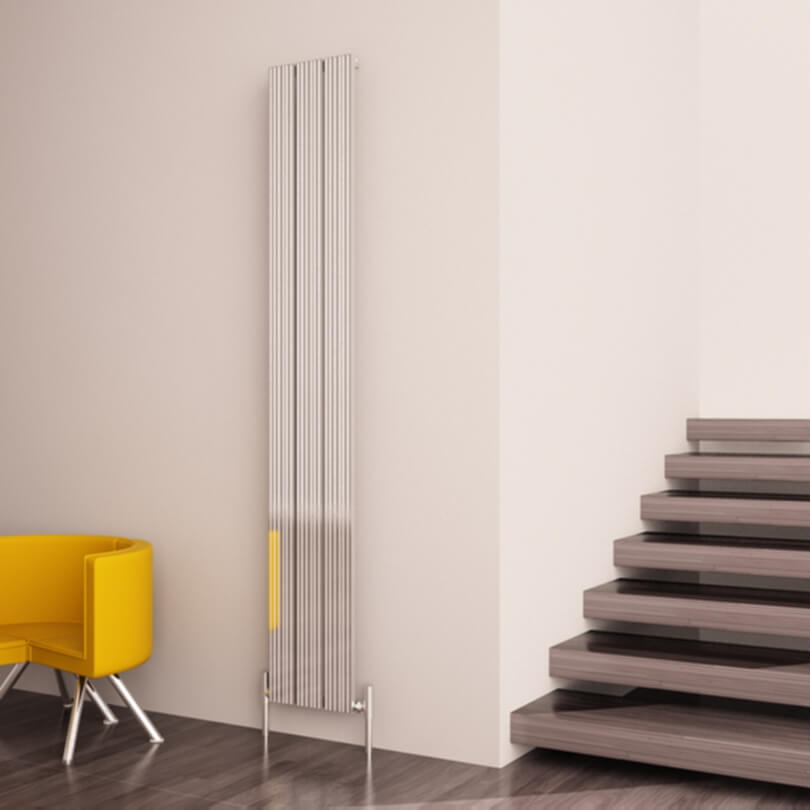 Carisa Monza Vertikaler Aluminium-Heizkörper, modernes Design, poliert, eloxiert