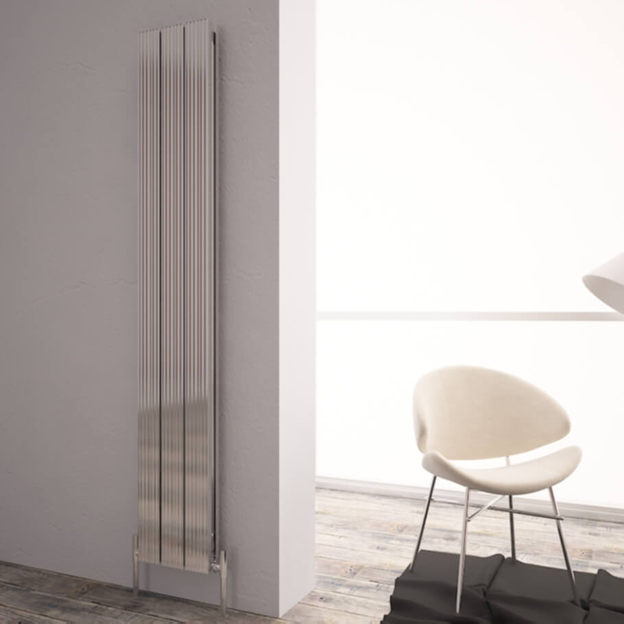 Carisa Monza Vertikaler Aluminium-Heizkörper, modernes Design, poliert, eloxiert