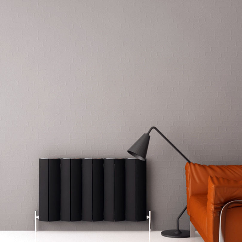 Carisa Nixie Horizontaler Aluminium-Heizkörper, modernes Design, Schwarz