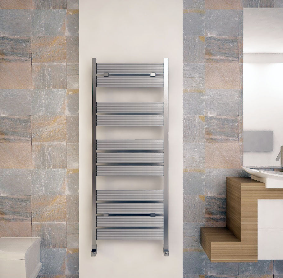 Carisa Soho Handtuchwärmer aus poliertem, eloxiertem, modernem Design aus Aluminium