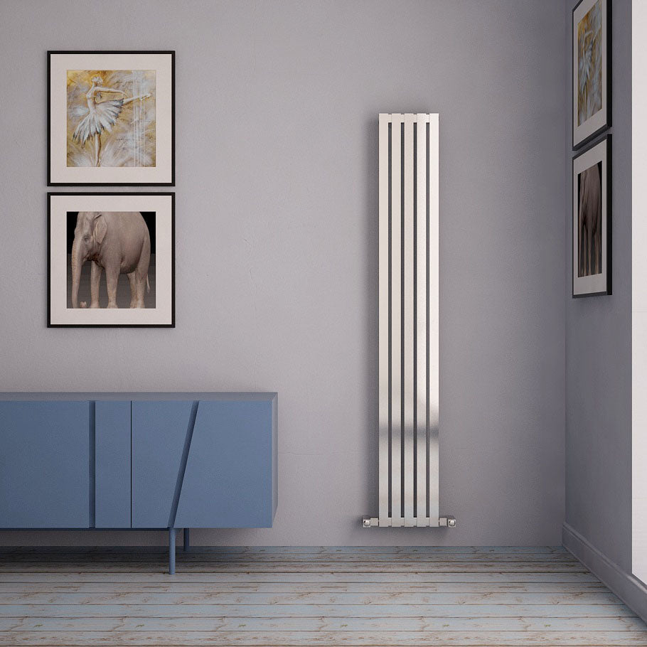 Carisa Sarp Edelstahl-Heizkörper, vertikal, modernes Design, hochglanzpoliert