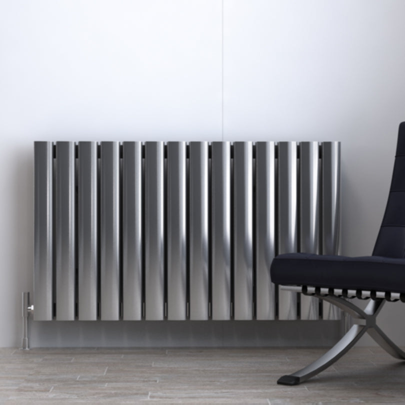 Carisa Vesta Horizontaler Aluminium-Heizkörper, modernes Design, poliert, eloxiert